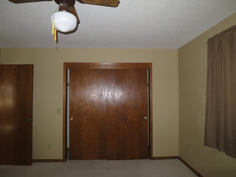 Home and 3 buildings to be moved-Bedroom 2-1553703347