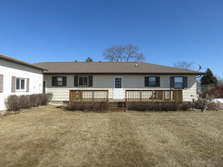 Home and 3 buildings to be moved-Home Exterior 3-1553703992