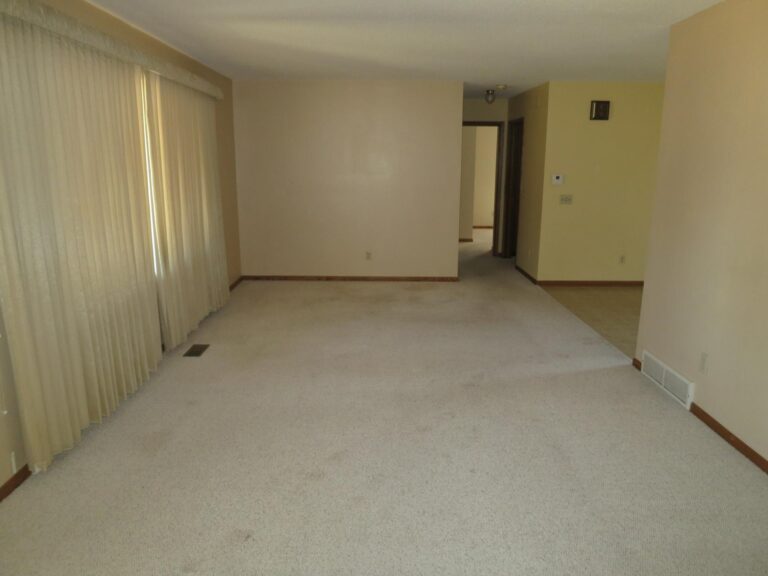 Home and 3 buildings to be moved-Living Room-1553703275