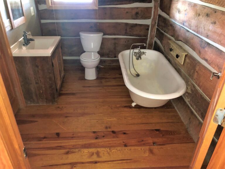 Log Home on 30.1 Surveyed Acres-bathroom 1-1570645698