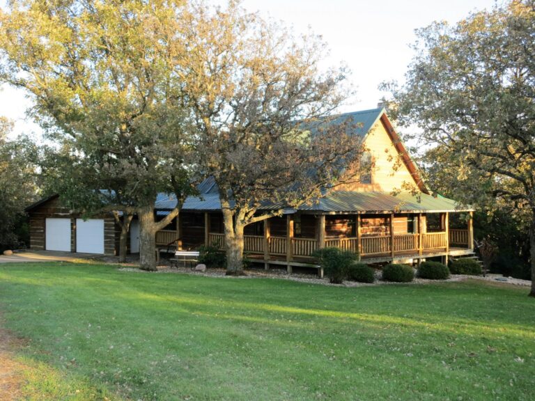 Log Home on 30.1 Surveyed Acres-exterior front view-1571168022