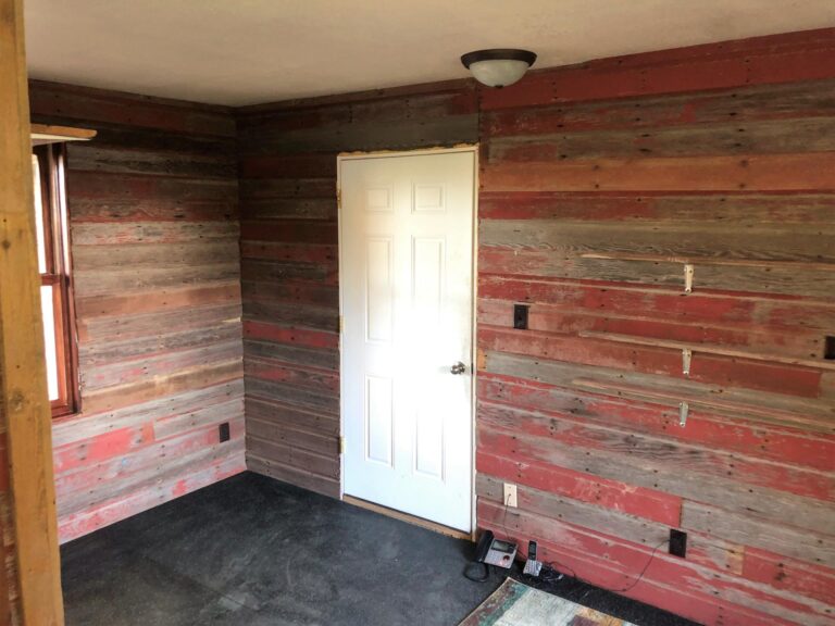 Log Home on 30.1 Surveyed Acres-photo-1570646156