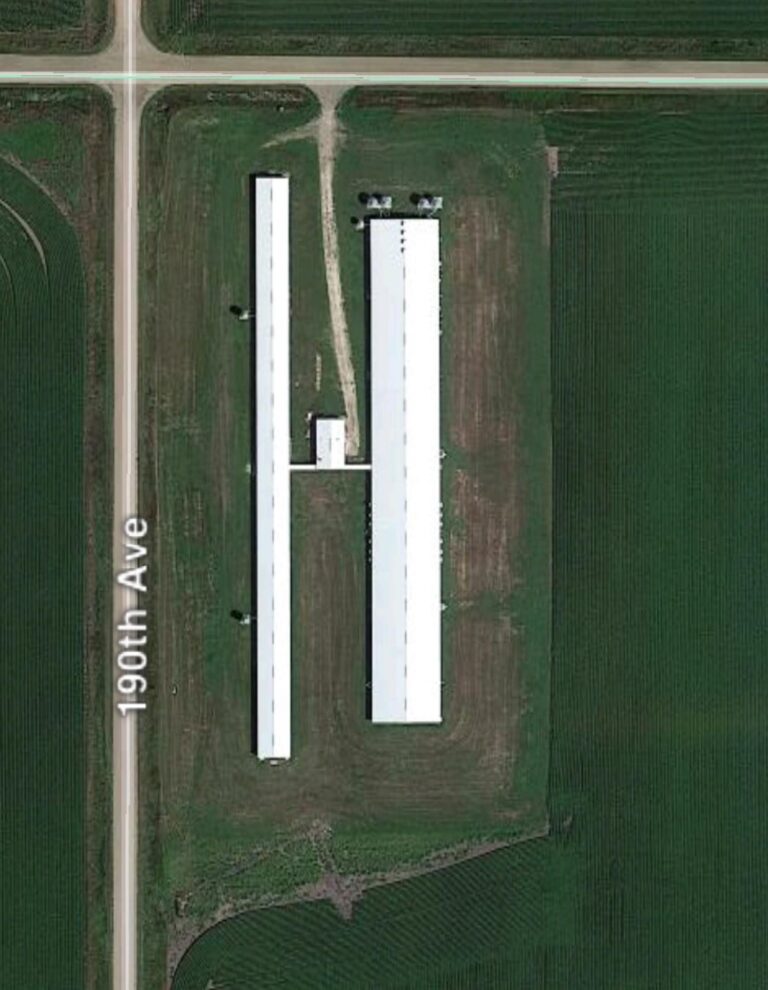 Swine Facility-Aerial Photo 2-1510082212